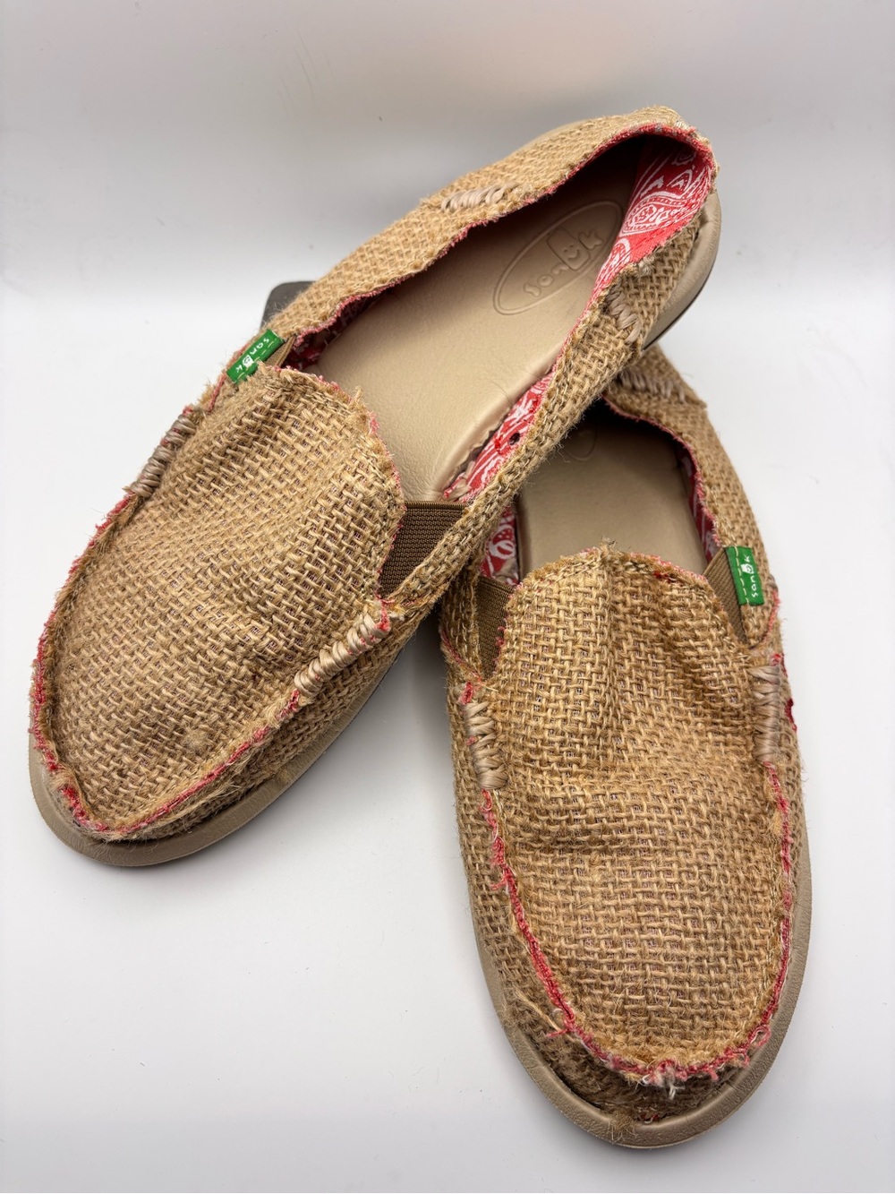 Sanuk Burlap Slip-On Flats with Red Trim size 9
